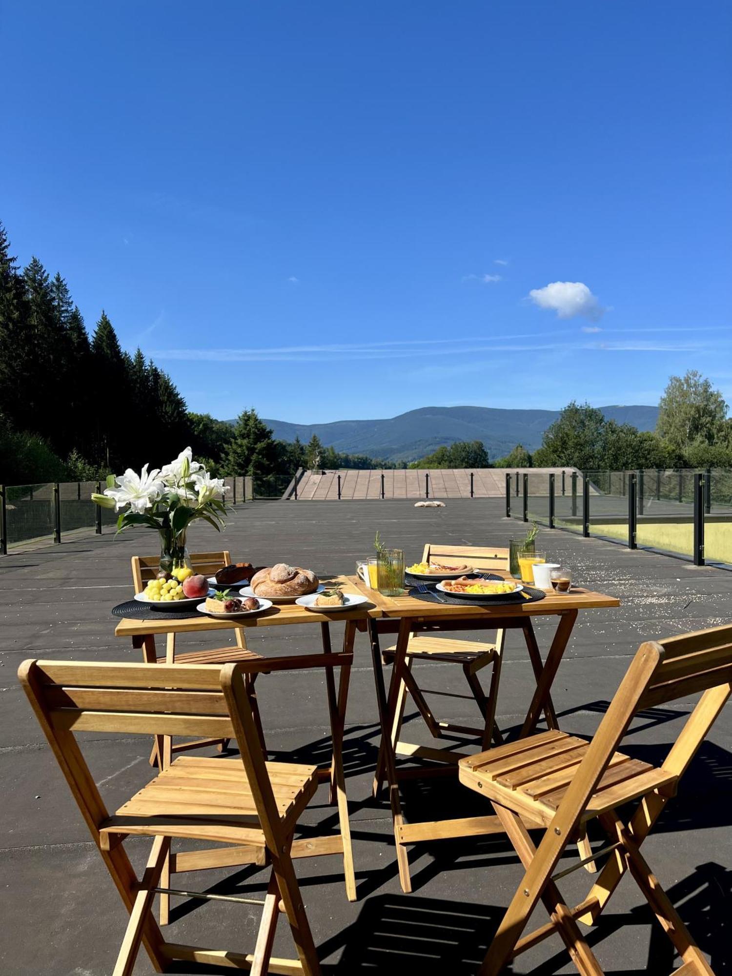 Apartmany New Forest Retreat - U Lesa, S Parkovanim, 300Mbit Internet Jeseník Eksteriør bilde